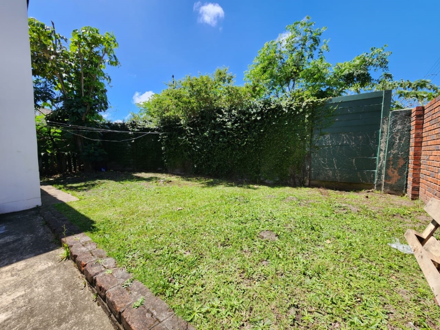 To Let 1 Bedroom Property for Rent in Selborne Eastern Cape